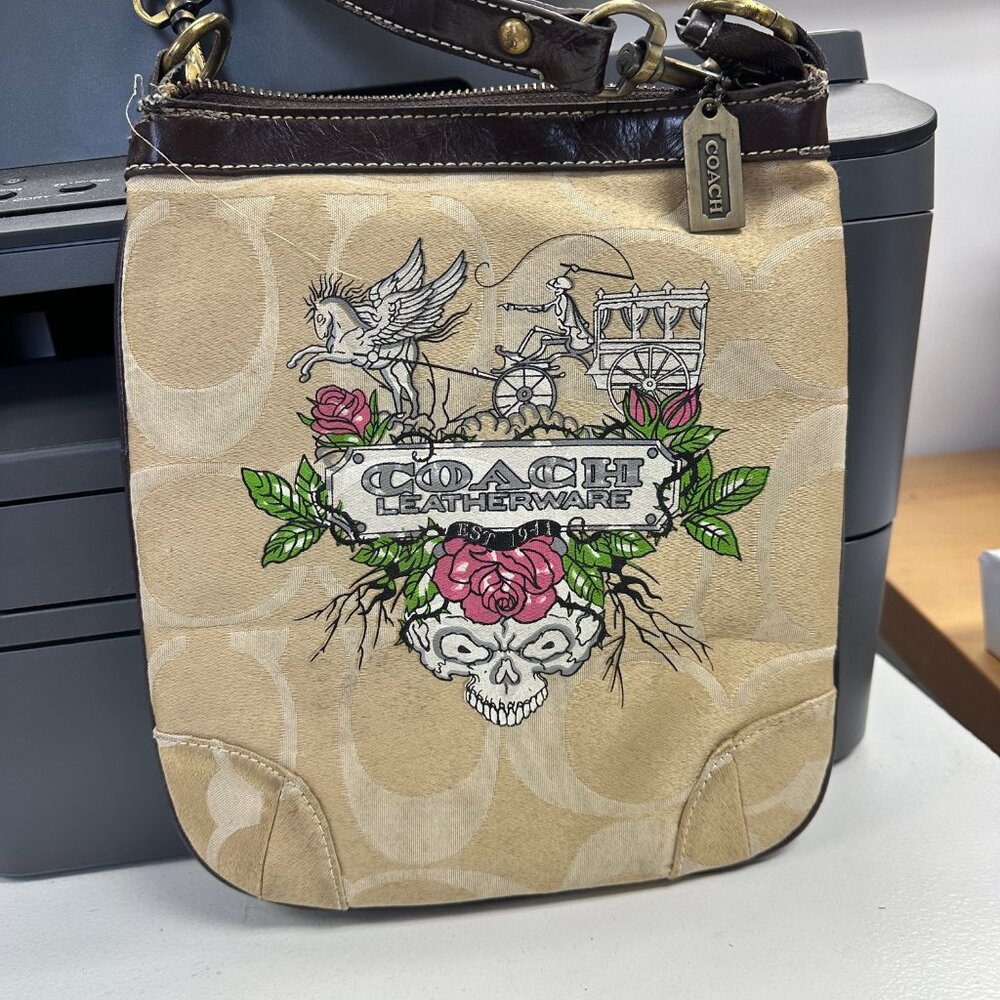 rare coach pegasus skull crossbody bag